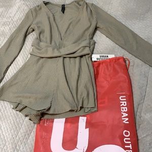 Urban outfitters Romper